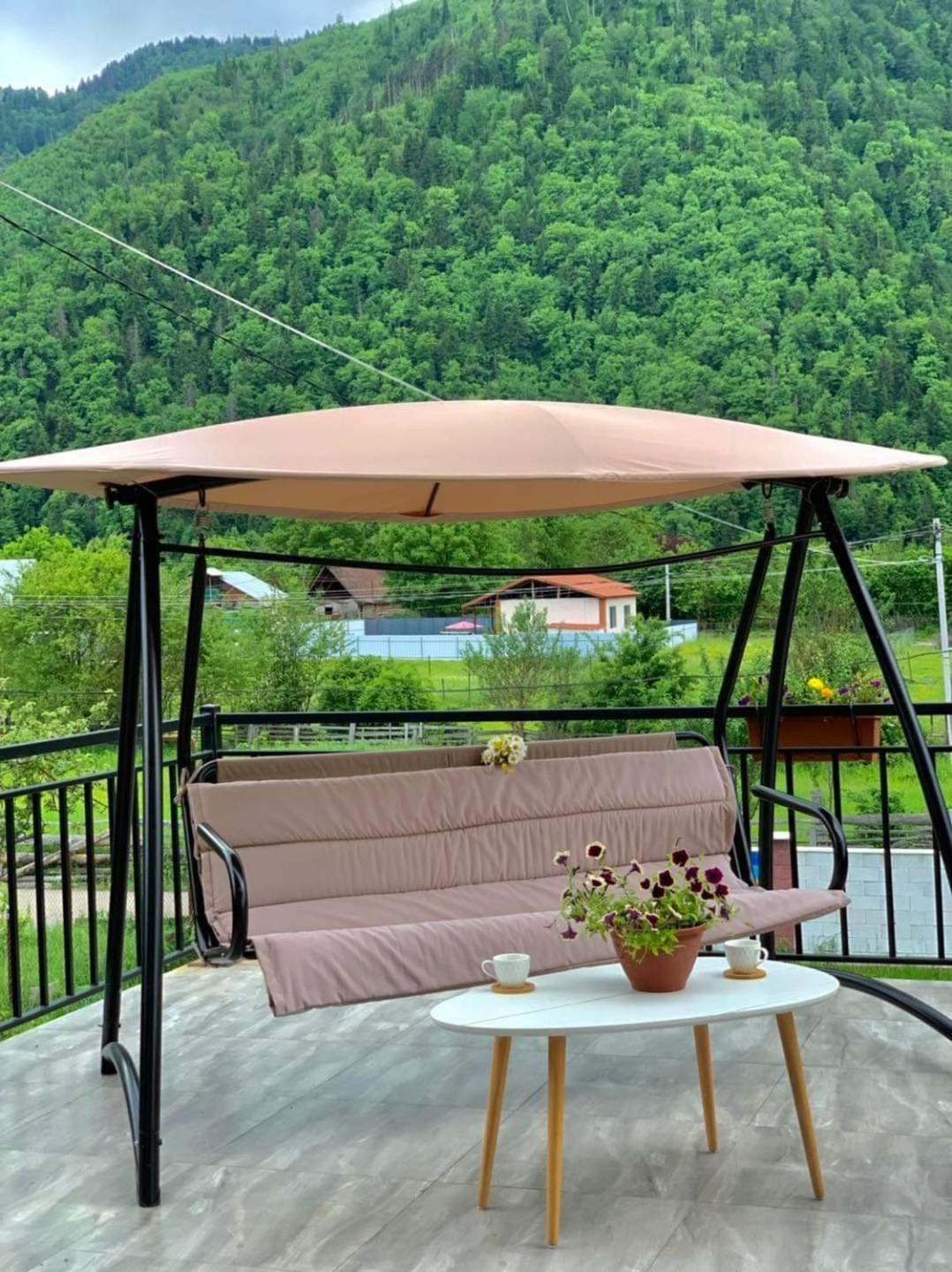 Green Mountain Borjomi Bagian luar foto